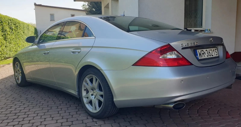 Mercedes-Benz CLS cena 42000 przebieg: 214000, rok produkcji 2007 z Radom małe 596